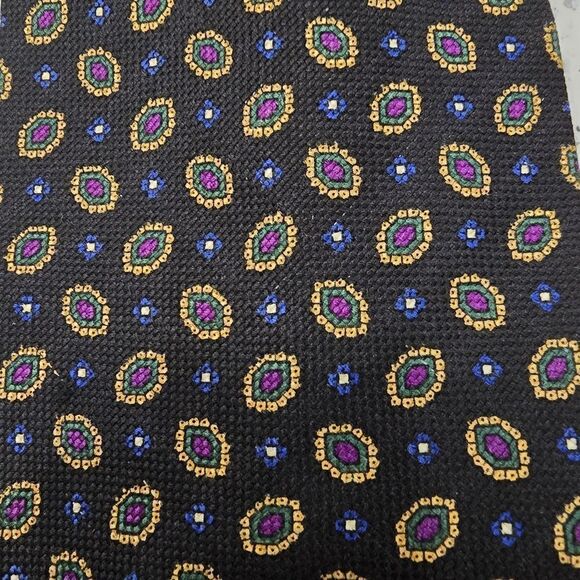 Vintage Tommy Hilfiger Preppy Silk Tie - Picture 2 of 10